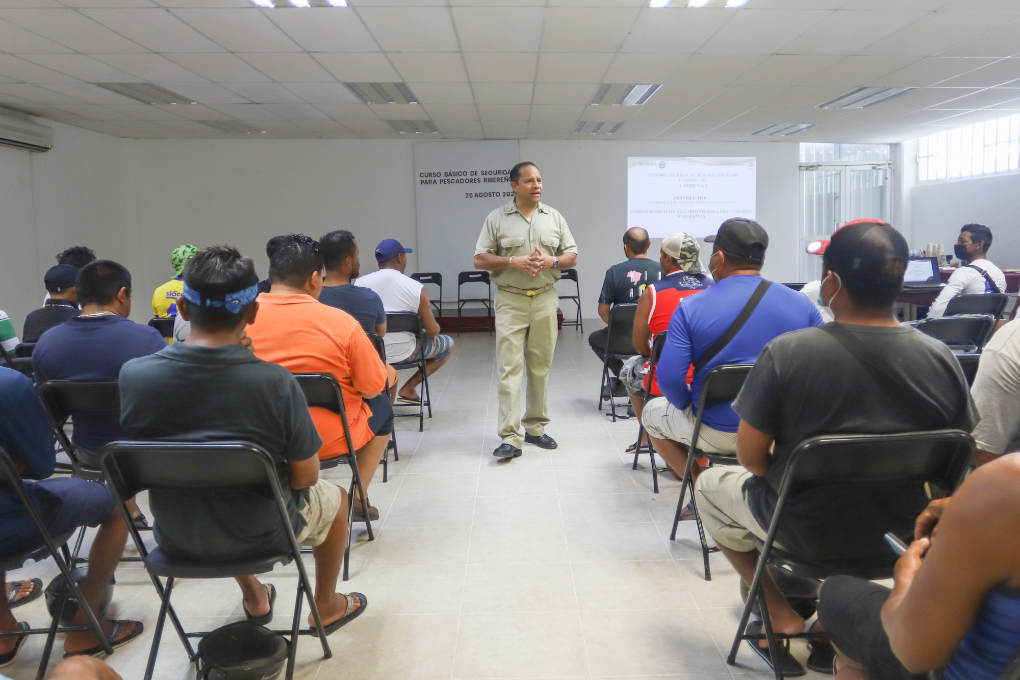CAPACITAN EN TEMAS DE SEGURIDAD A PESCADORES RIBEREÑOS DE COZUMEL ...